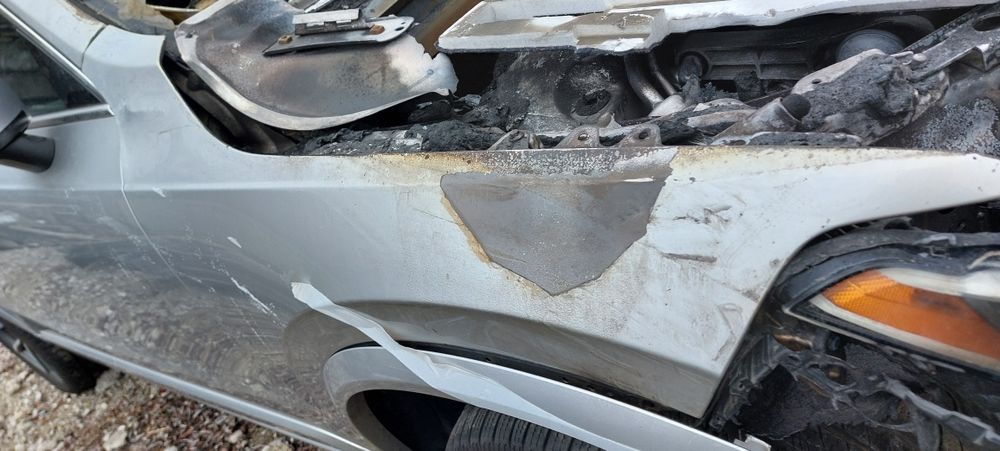 Крило Volvo xc90 праве крыло правое вольво Хс90