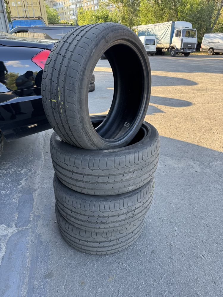 Комплект летних шин Pirelli P Zero R19 255/40