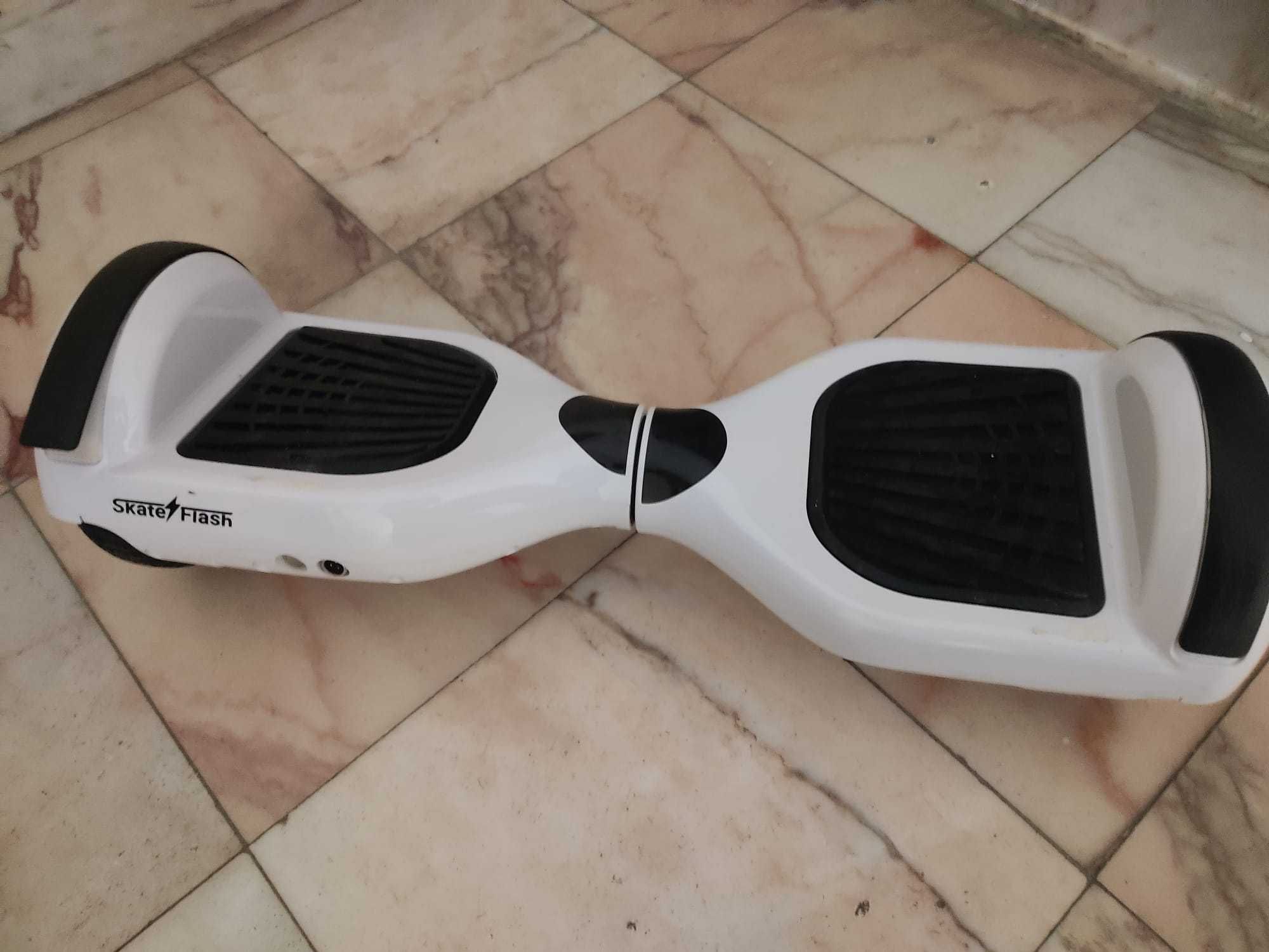 Hoverboard com karting como novo