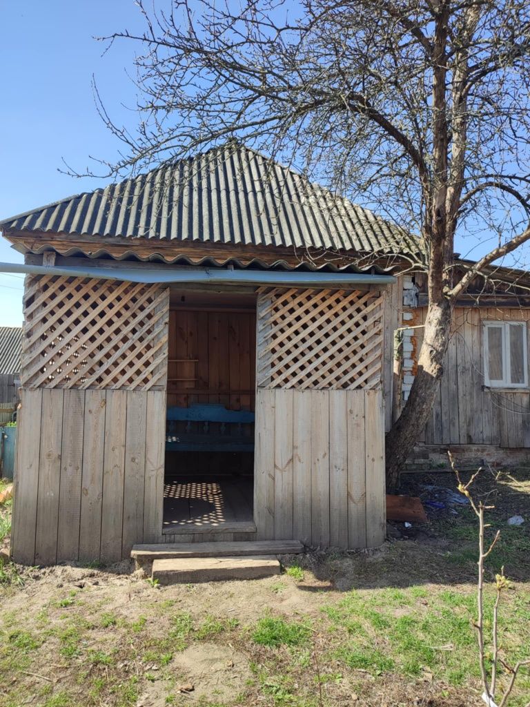 Продам будинок в селі Слобідка Новгород-Сіверського району.