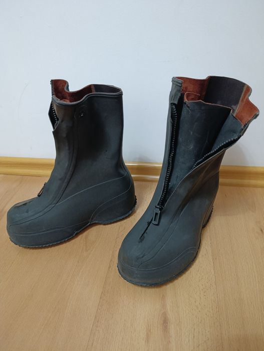 Гумові чуні на блискавкі