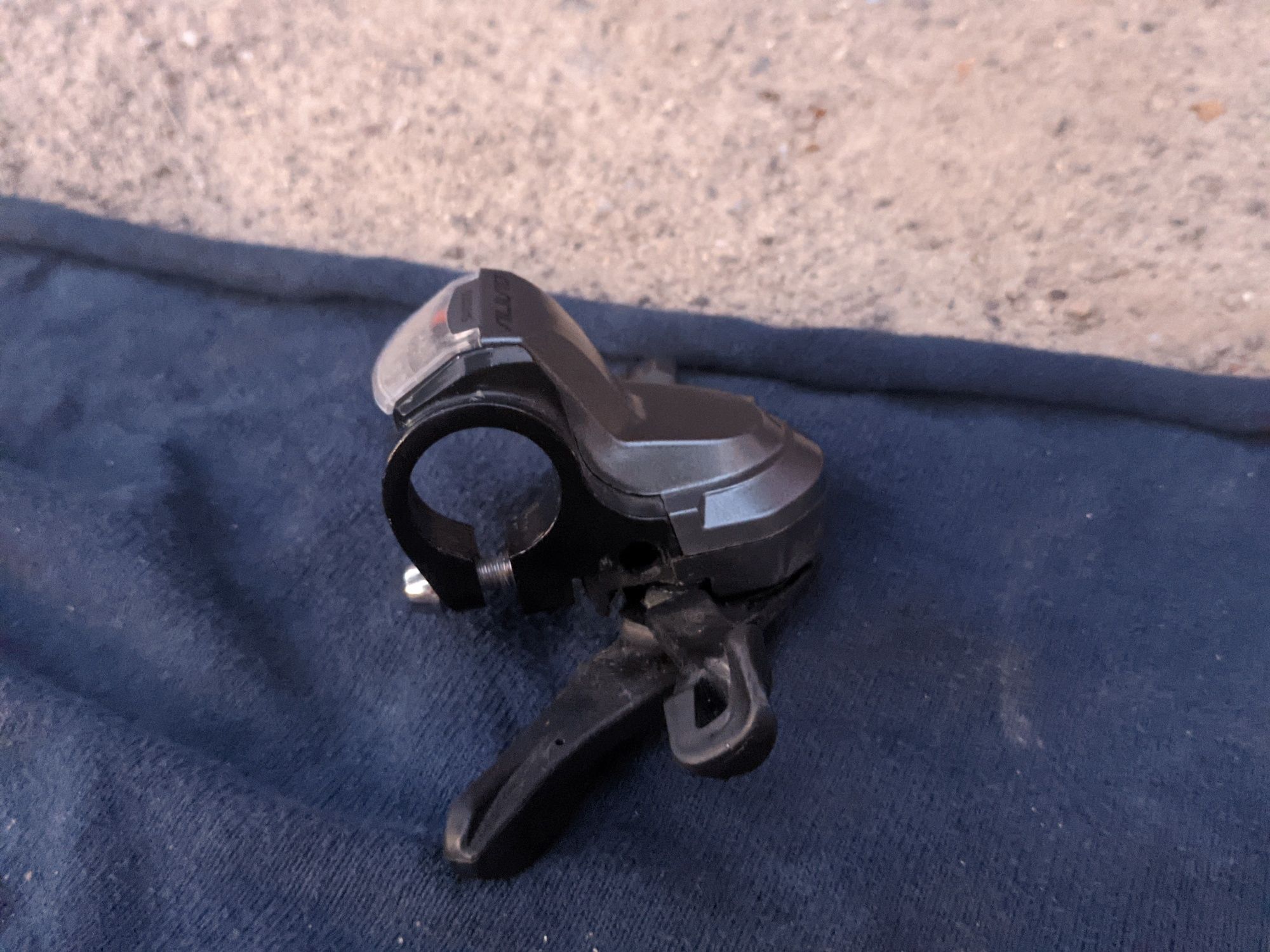 Манетка Shimano Alivio SL-M4000 9 speed