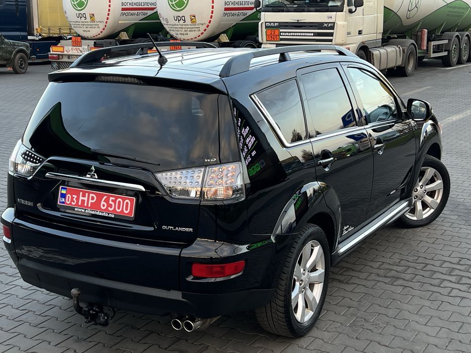 Свіжопригнаний Mitsubishi Outlander 124 тис. км.  2012 р. 2.3 дизель