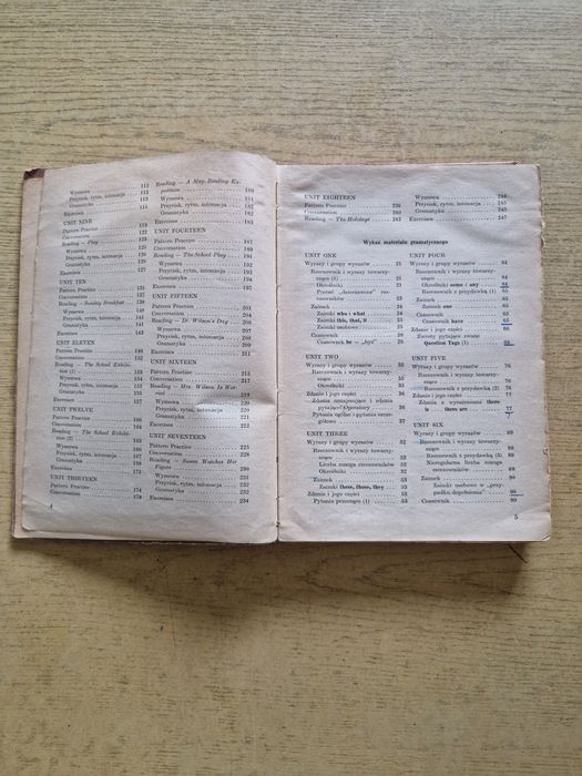 Książka podręcznik do nauki języka angielskiego