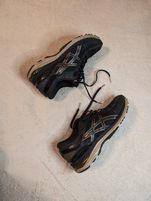Кросівки ASICS 40 розмір 25.5 см original