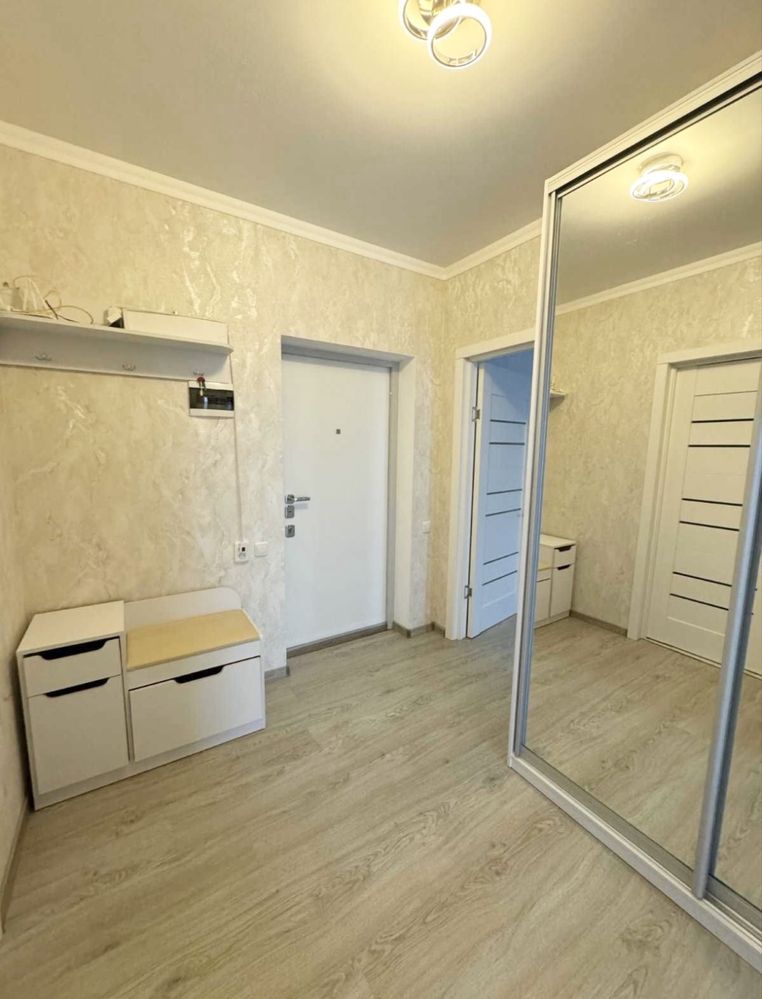 Оренда 1к квартири ЖК Рівєра метро Славутич
