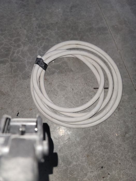 Кабель 3х10  4.5 м