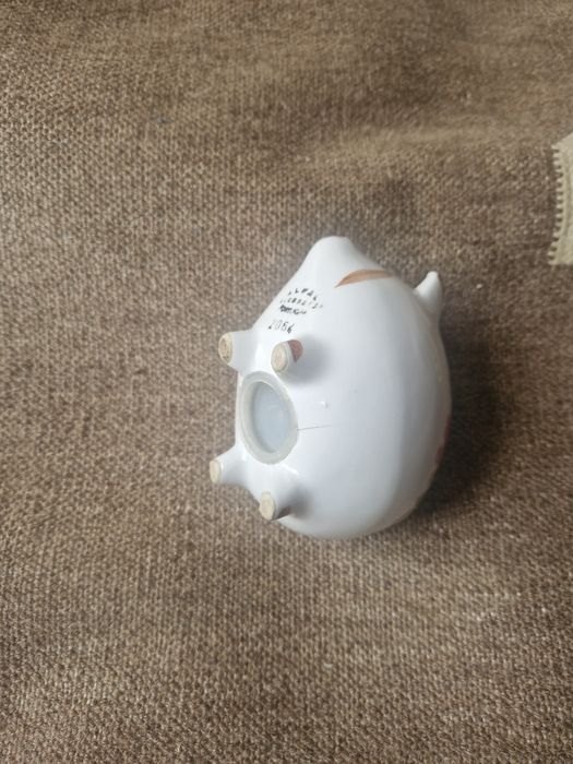 Porquinho mealheiro em porcelana "ALFAL", Alcobaça