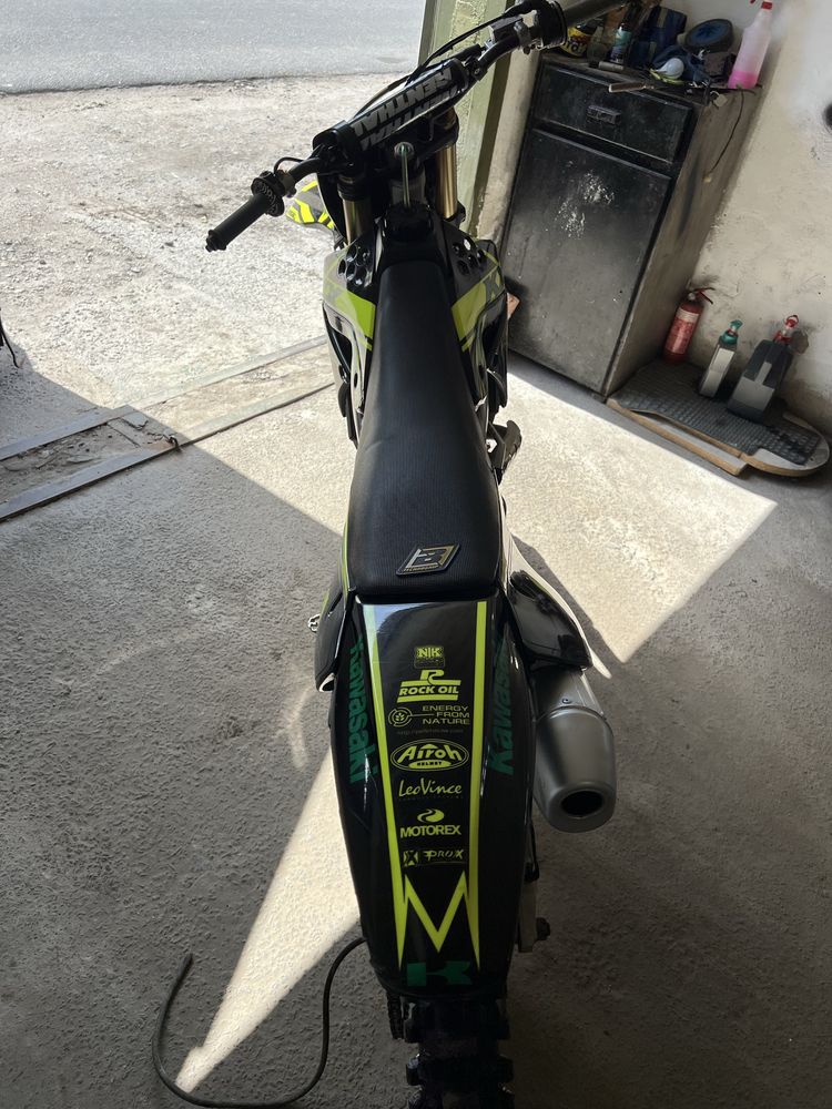 Kawasaki kx250f …