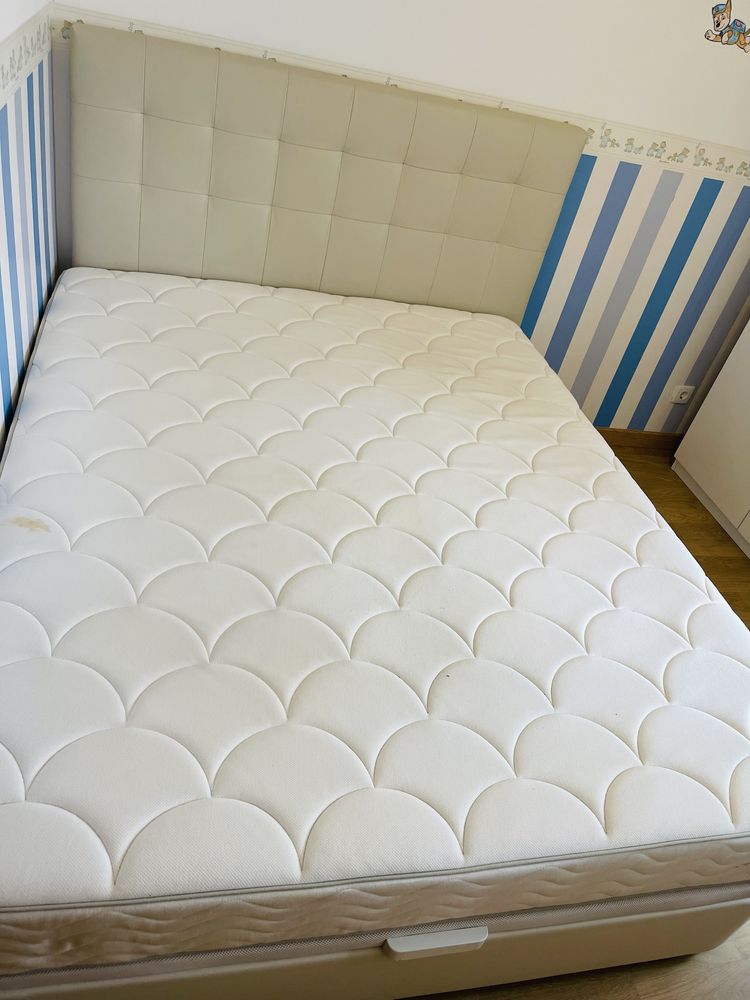 Cama casal sommier