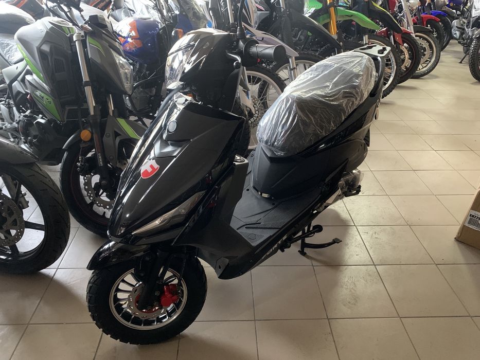 Скутер форте CAHOE JOG.  80 кубів , Новий.