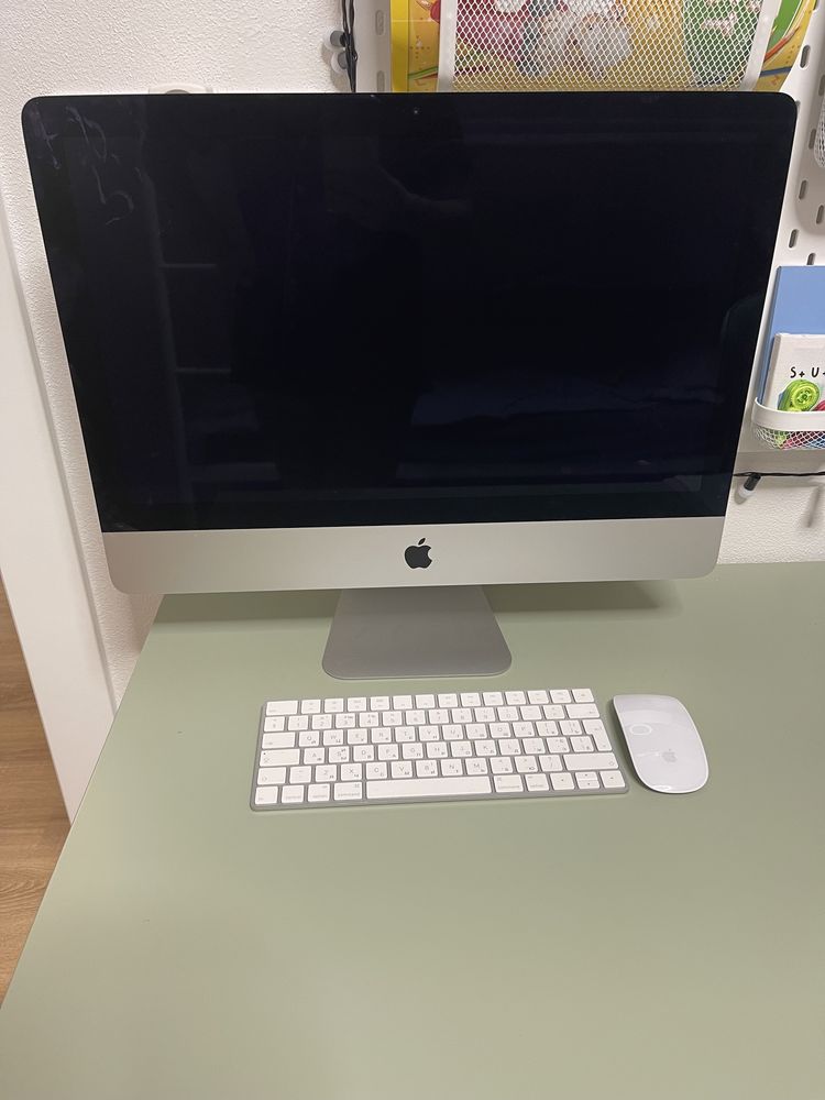 IMac 21.5 в идеальном состоянии