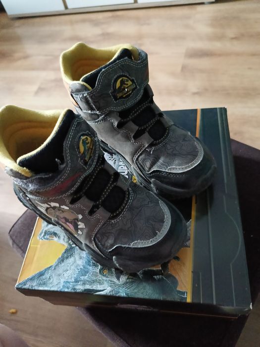 Buty chłopięce rozmiar 30