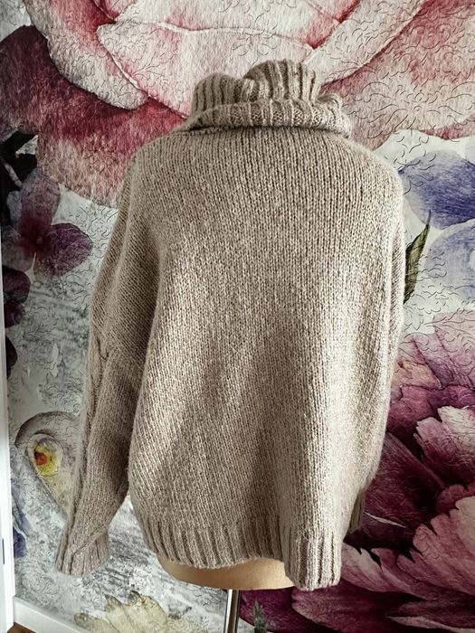Reserved sweter golf w warkocze 40