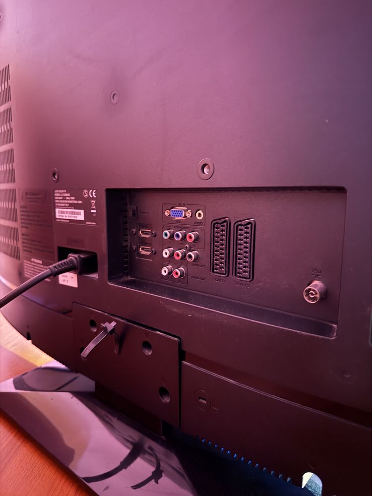 Telewizor Sharp Lc-26SB25E