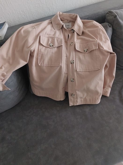 Джинсовая куртка pull and bear