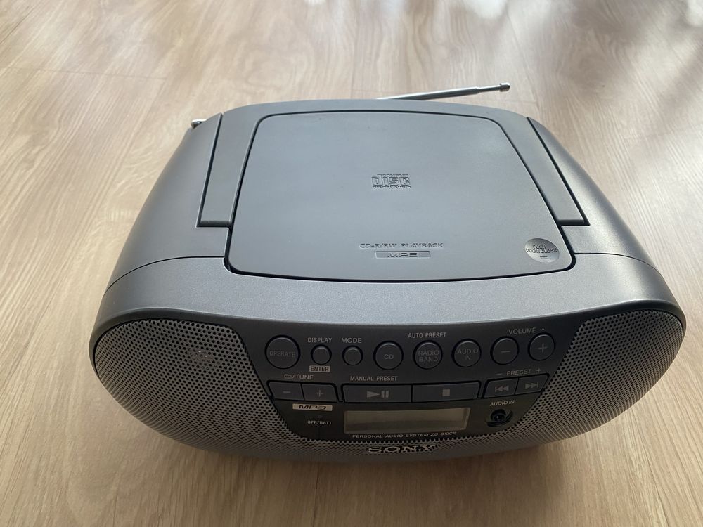 Radio Sony z CD Sprawne