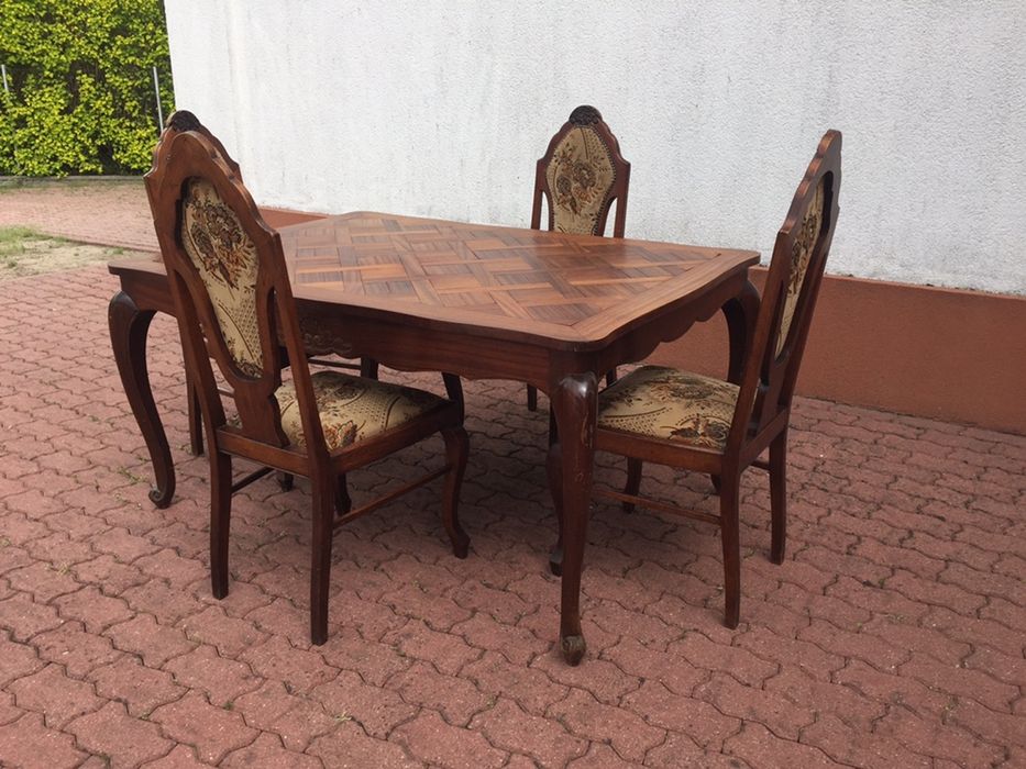 Komplet ludwikowski drewniany stół i 4 krzesła