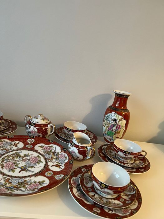 Komplet porcelany japońskiej