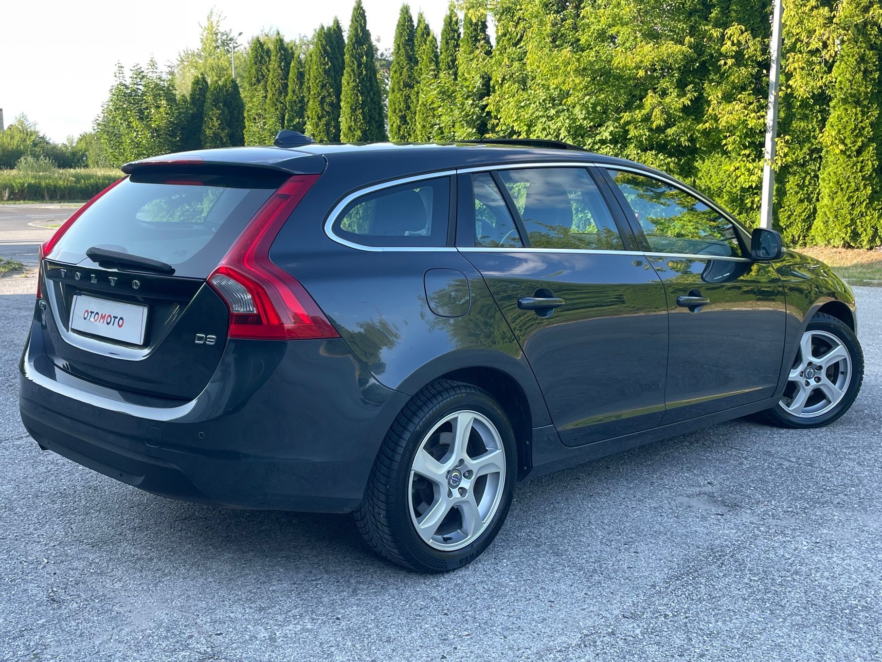 Volvo V60 2.0d 5-cylindrów ! Bogate wyposażenie ! Full serwis ! Super stan !