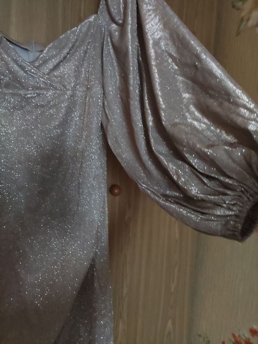 Платье женское праздничное