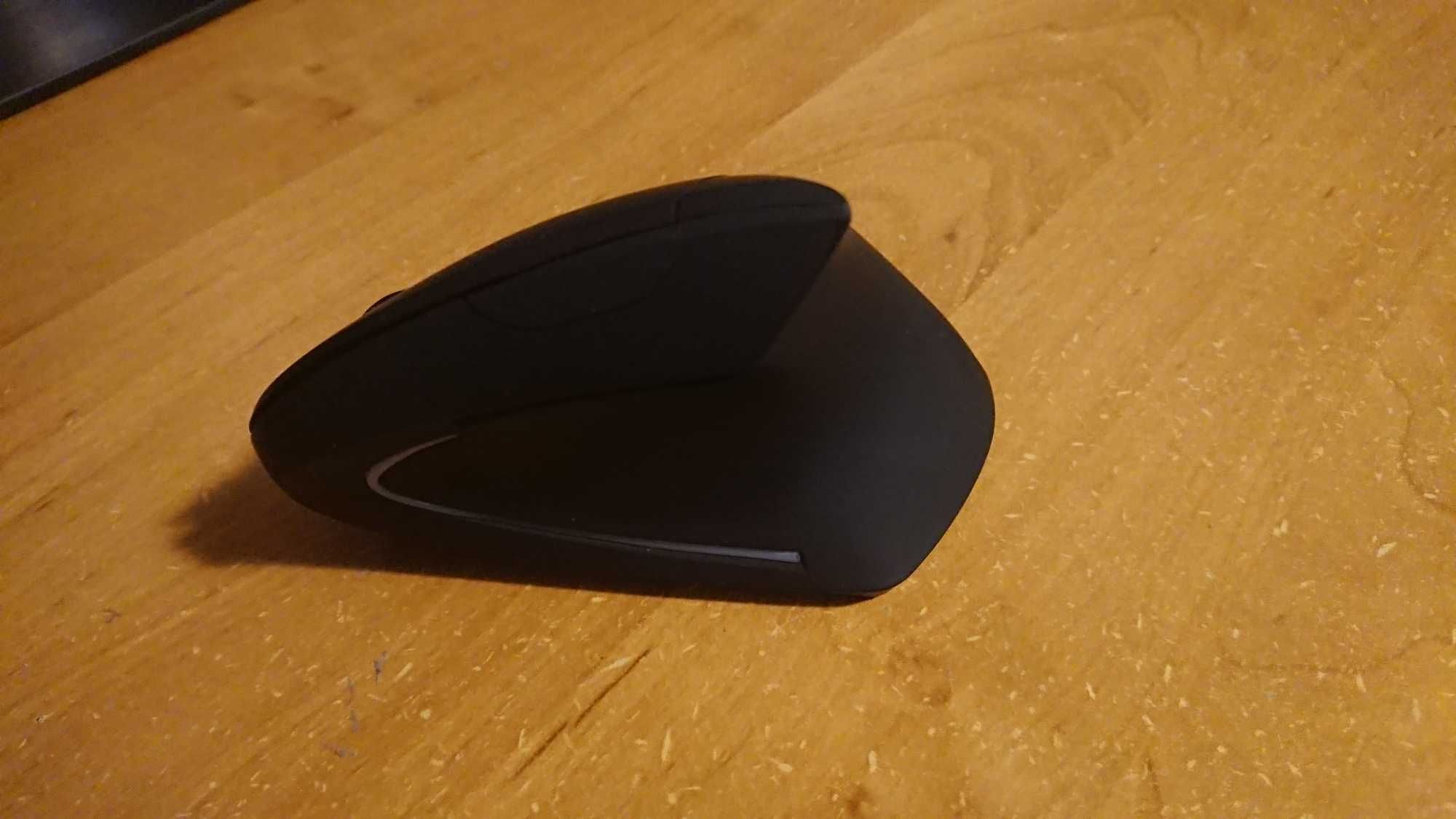 Mysz pionowa ergonomiczna bezprzewodowa DPI USB