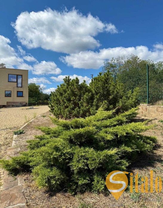 Продаж будинку на березі Дніпра!