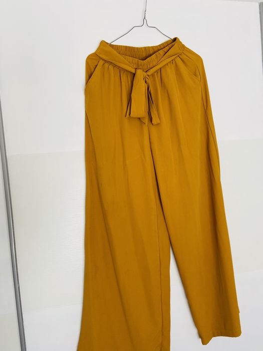 vendo calças pantalonas amarelas verão