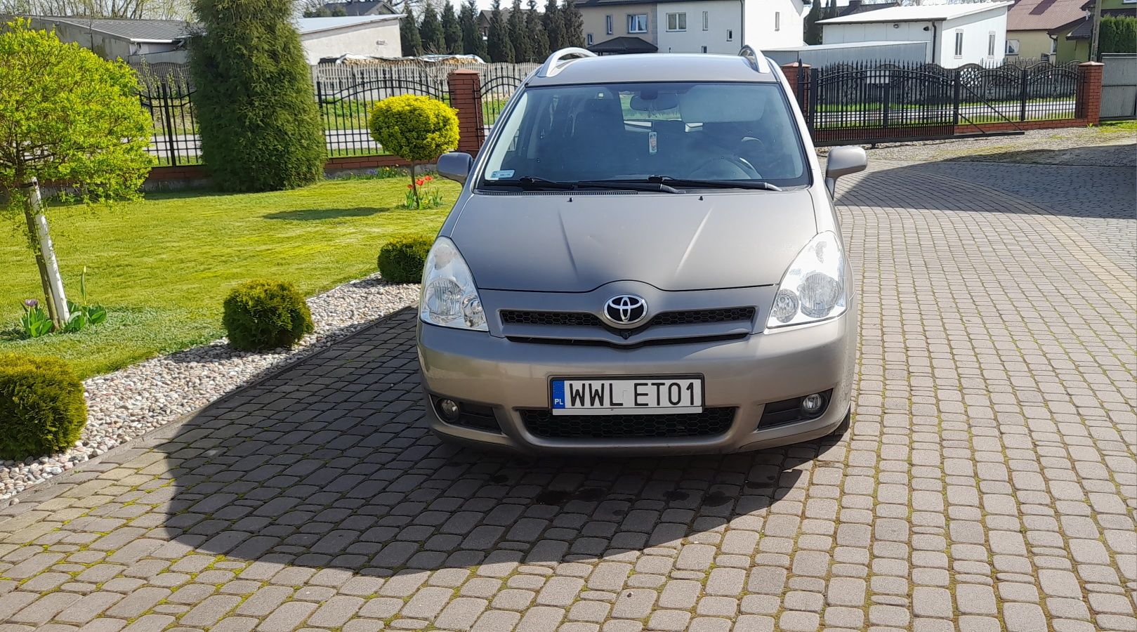 Toyota Corolla Verso  2.2 D-4D