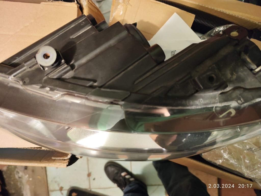 Lampa reflektor Xenon polo lampy