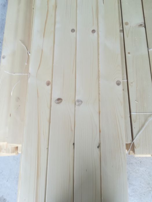 Deska tarasowa ryflowana modrzew deska podłogowa