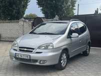 Продам семейный автомобиль АВТОМАТ