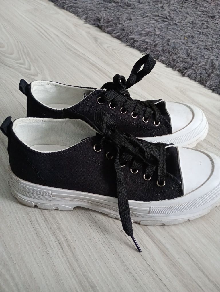 Trampki damskie rozm. 38/39