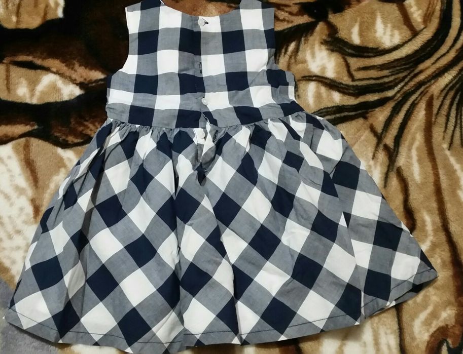 Sukienka Carter's rozmiar 80-86