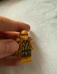 Lego ninjago zloty ninja lloyd