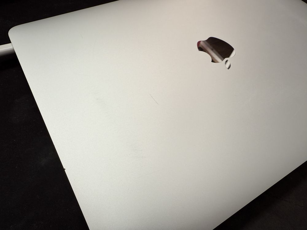 Apple Mac Book air M1 16gb ram/256gb ssd 2020. Szary.  Polecam