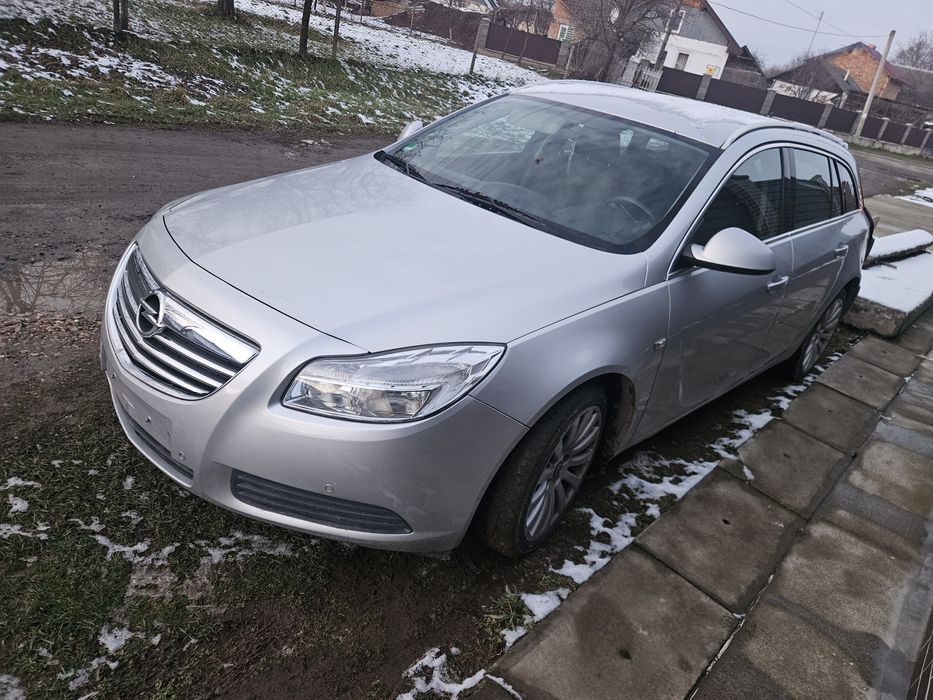 Бампер Капот Крило Фара Телевізор Решітка Туманка Опель Інсігнія Opel