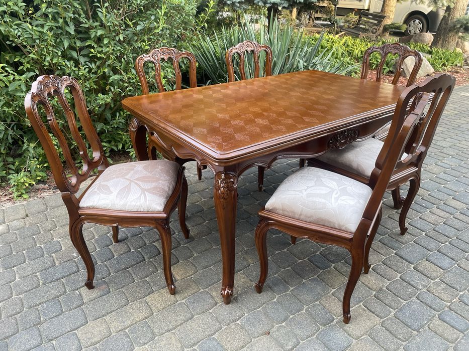 Stół rozkładany ludwikowski krzesła dąb brąz po renowacji Ludwik XV