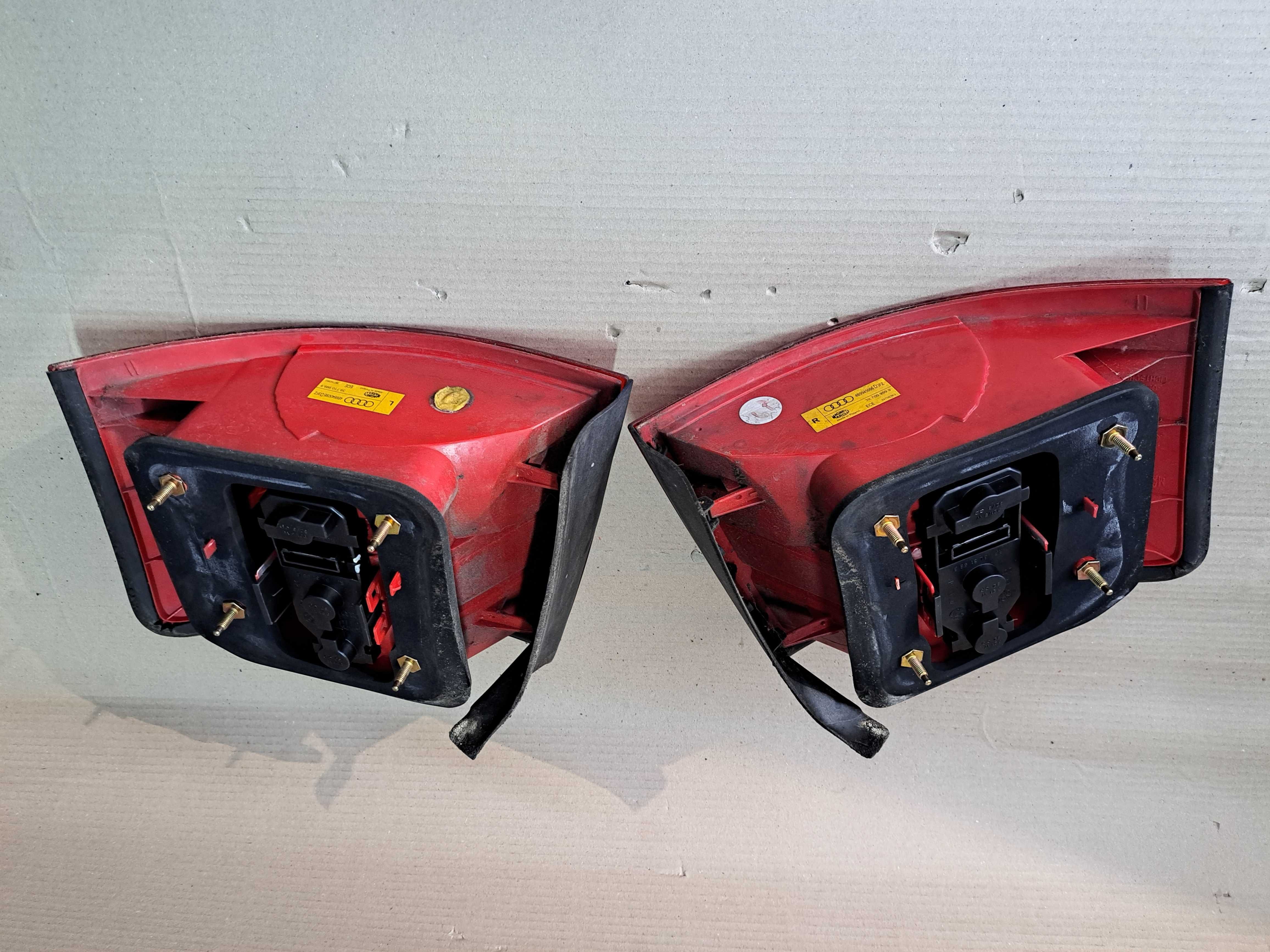 Lampa tył Audi A6 C5 Kombi przed liftem oryginał
