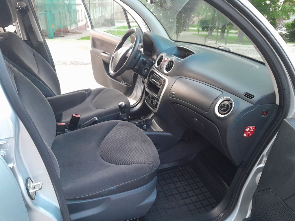 Citroen C3 1,1 + Gaz 2007r  Klimatyzacja Doinwestowany
