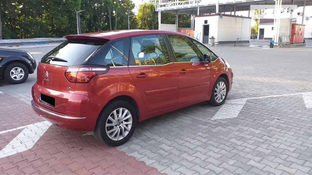 Продам citroen c4 picasso 1.6hdi