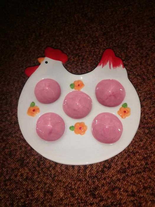 Talerz ceramiczny kurka, Nowy