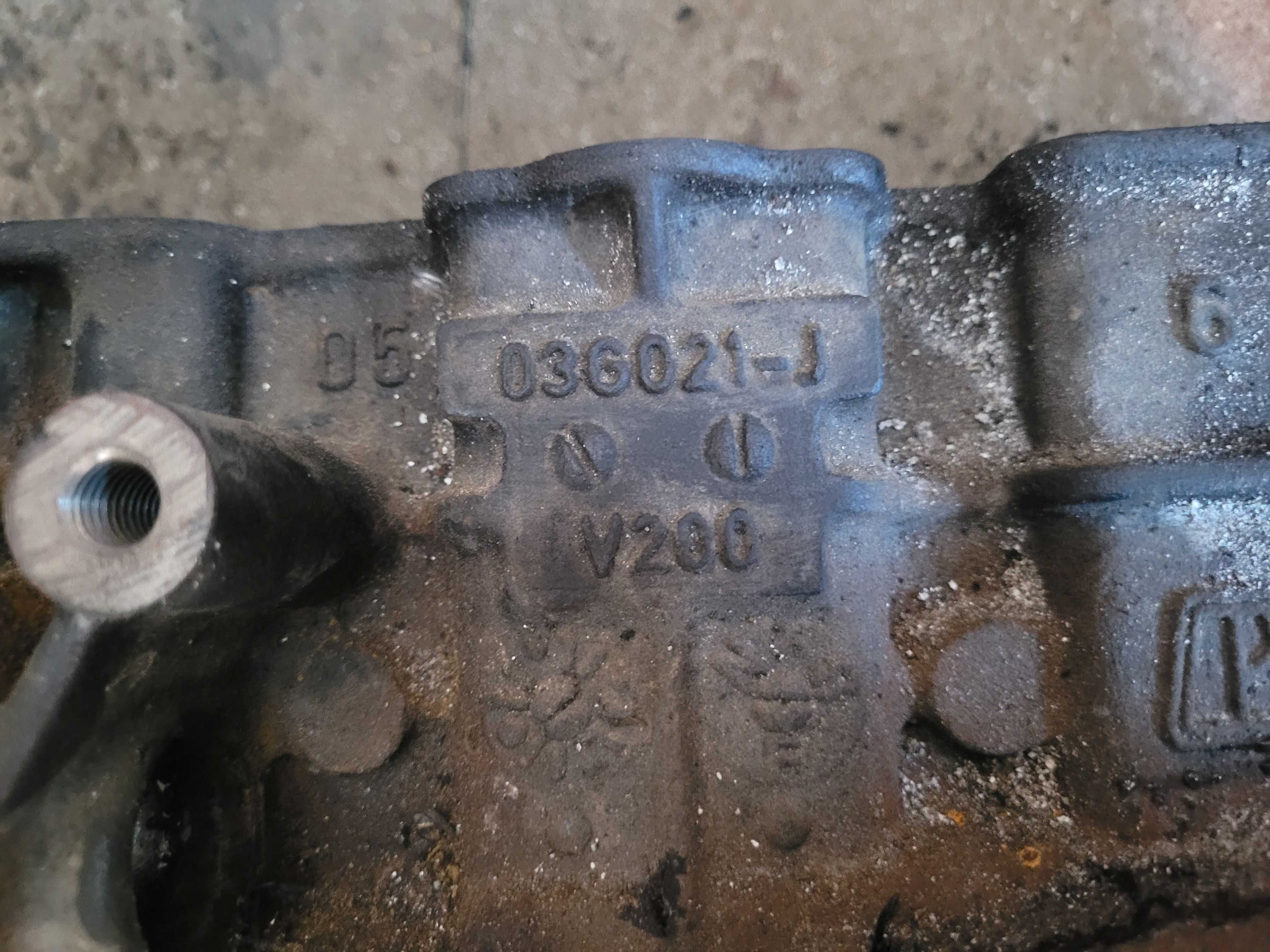 Blok silnika vw AUDI A4 B7 2.0 TDI 140KM BPW