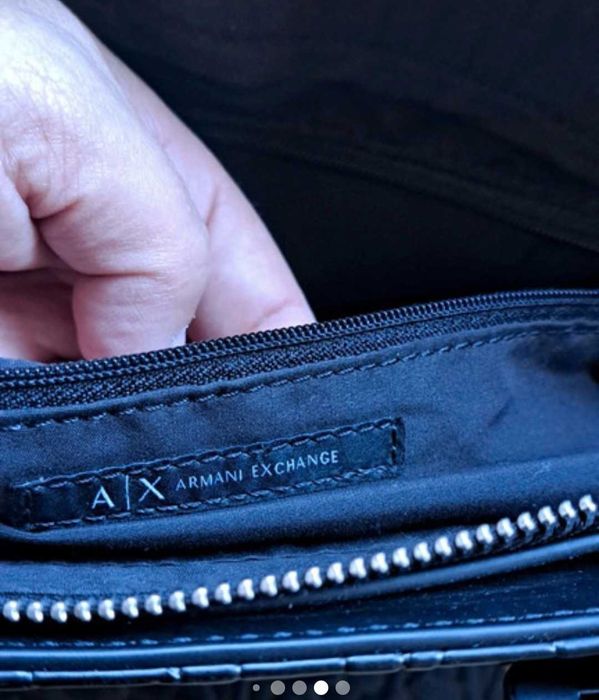 Mala Armani Exchange