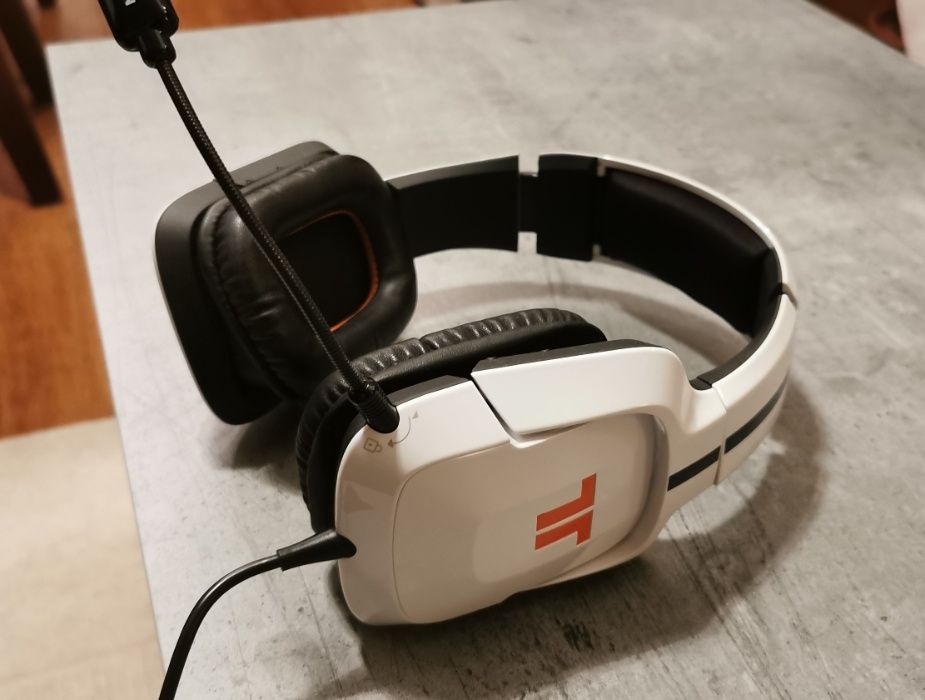 Słuchawki gamingowe Mad Catz TRITTON 720+ 7.1 z odłączanym mikrofonem