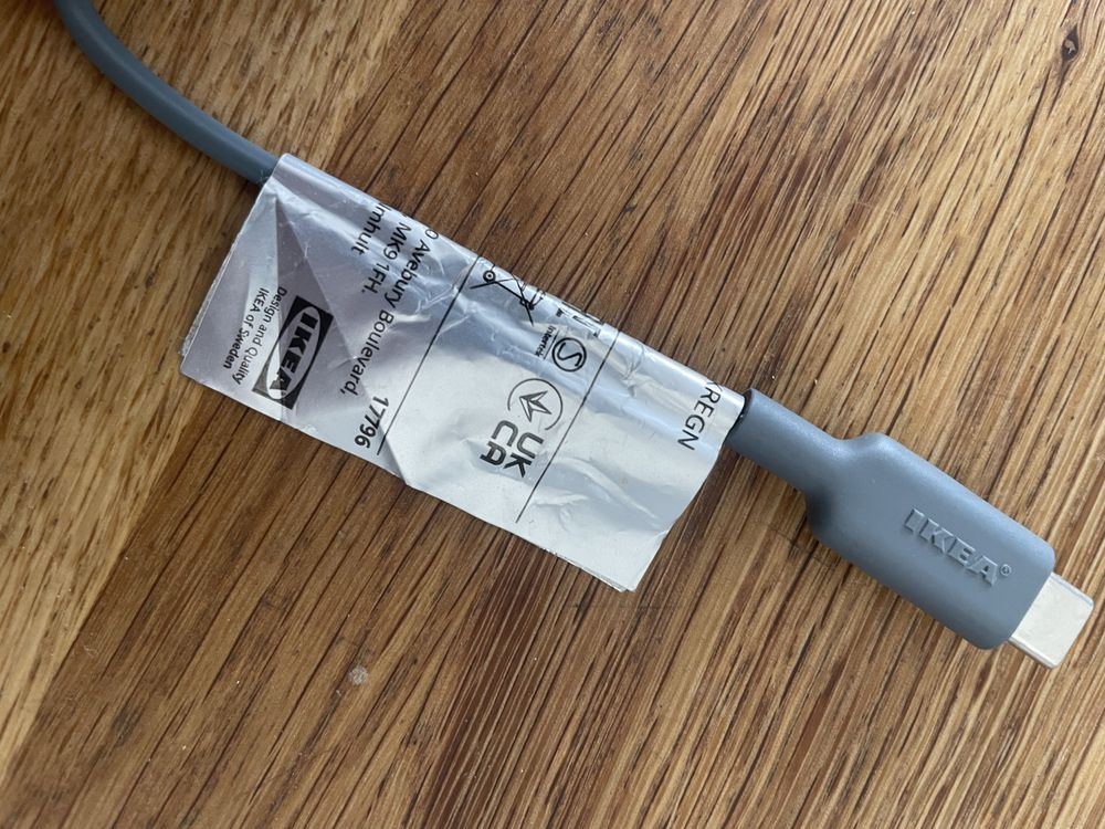 Lampka na monitor laptopa ze zmianą barwy światła ikea usb C