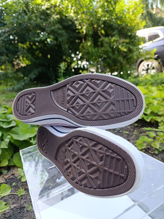 Кеди Converse шкіряні 36.5р