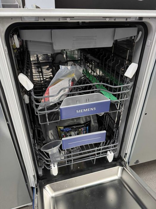 Посудомийна посудомойка Bosch SPS46MI08E SilencePlus 45 см