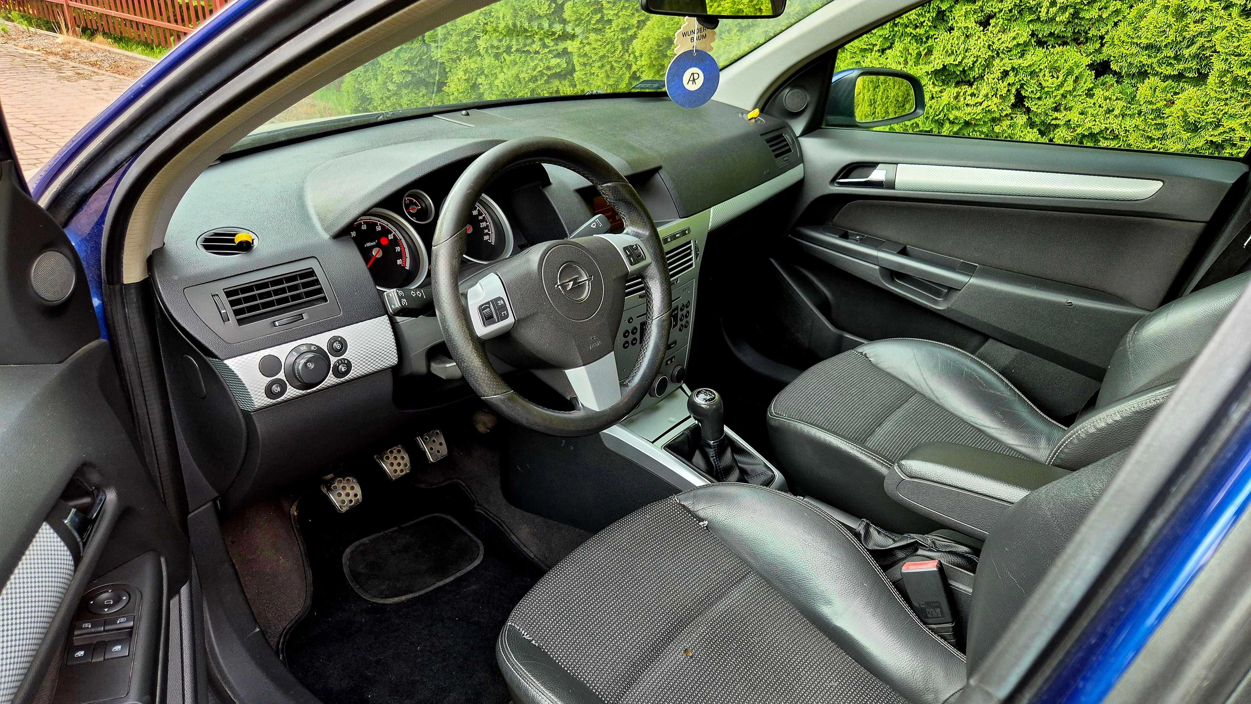 Opel Astra 2.0 Turbo