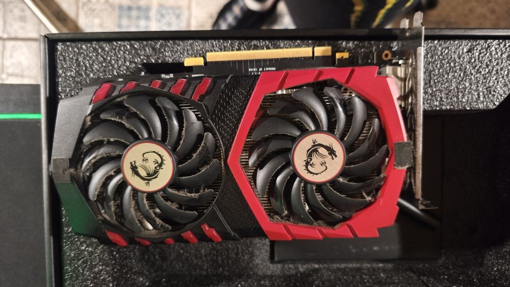 Caixa 5060ti e msi 1050ti